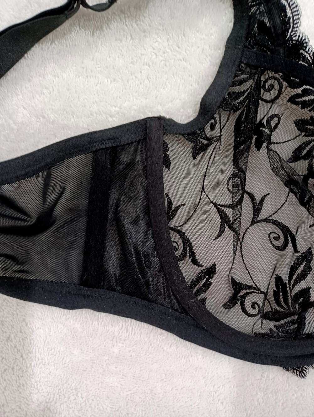 Soma Sensuous Lace Black Sheer Underwire Bra with Floral Embroidery, Size 42D - Picture 10 of 16